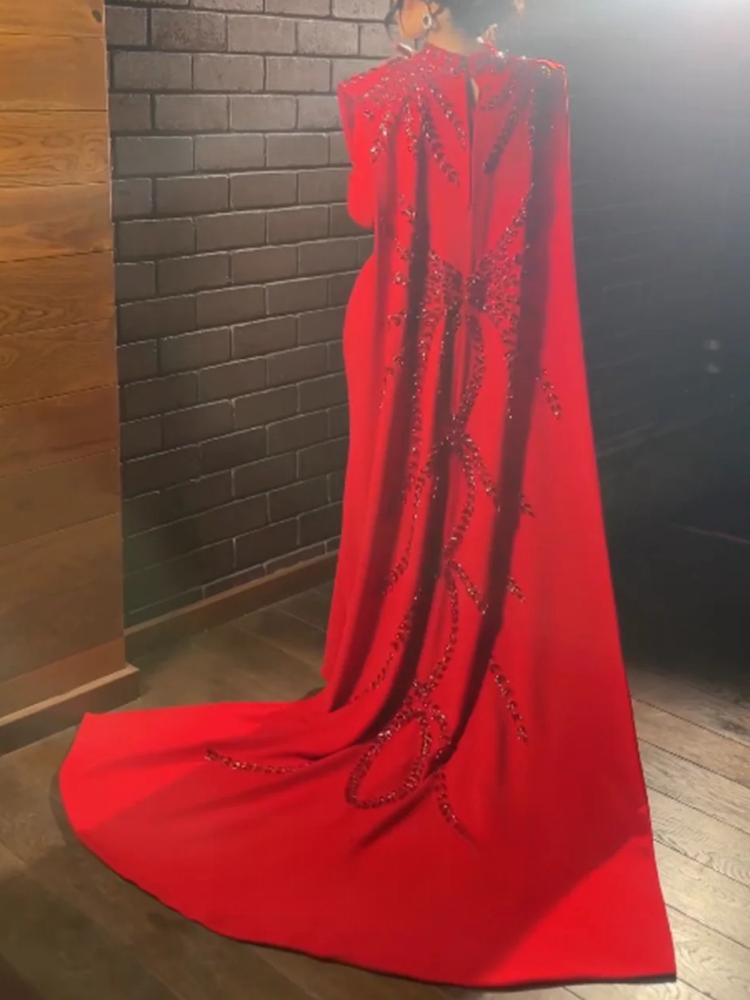 Maßgeschneidertes saudi-arabis – Women'S Red Formal Wear Bewertung und Preis