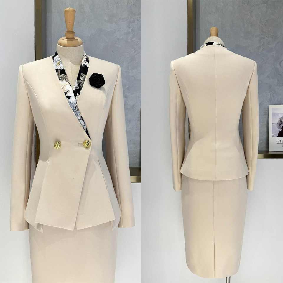 Elegantes Peplum-Damenanzug-Se – Women Formal Wear For Conference Bewertung und Preis